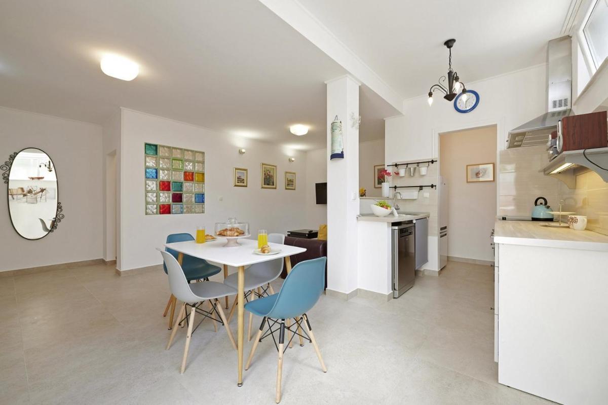 Smuketa In Trogir Haus Fuer 4 Personen Villa Buitenkant foto