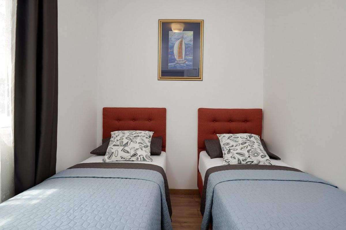 Smuketa In Trogir Haus Fuer 4 Personen Villa Buitenkant foto